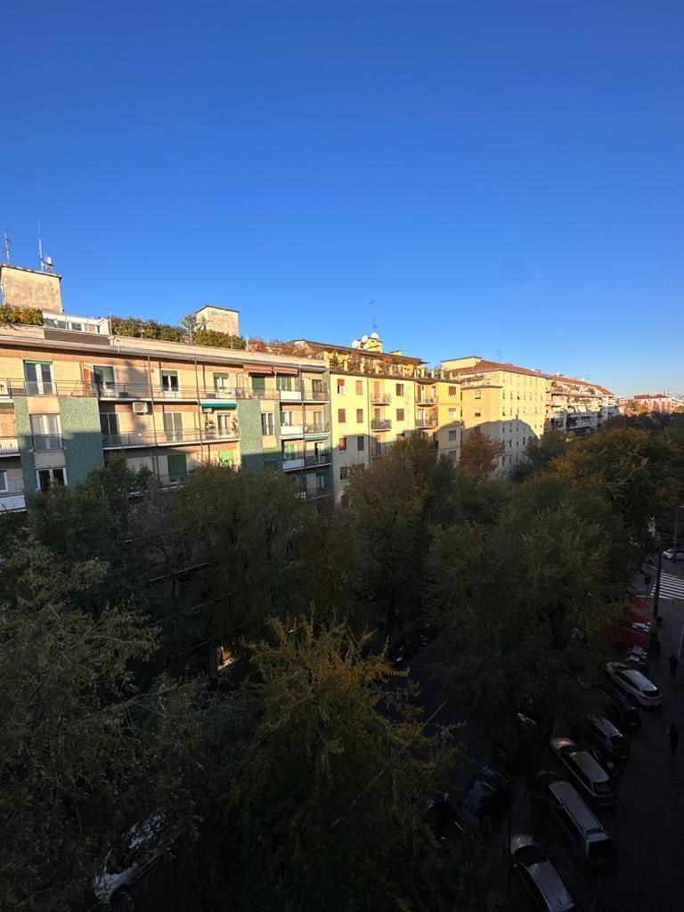 Apartamento Kibilu - Via Lomellina Mm Argonne - Linate Airport Milán Exterior foto